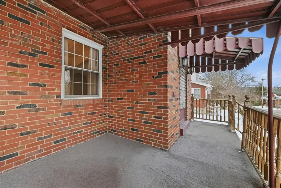 109 E Genessee St, Shaler, PA 15223 - Image #3