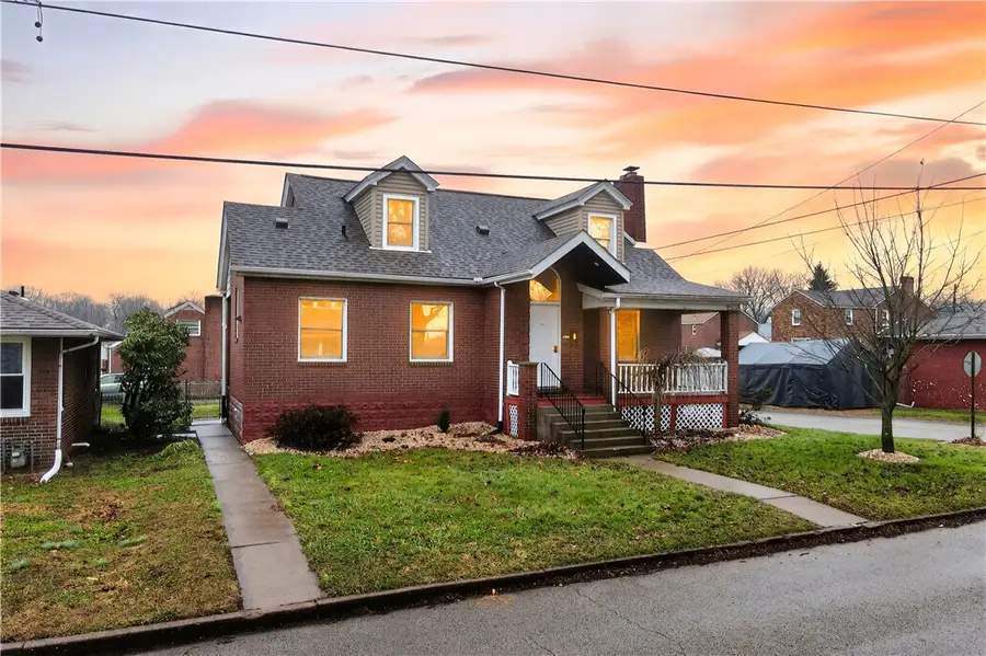 402 Ekin St, Elizabeth, PA 15037 - Image #3