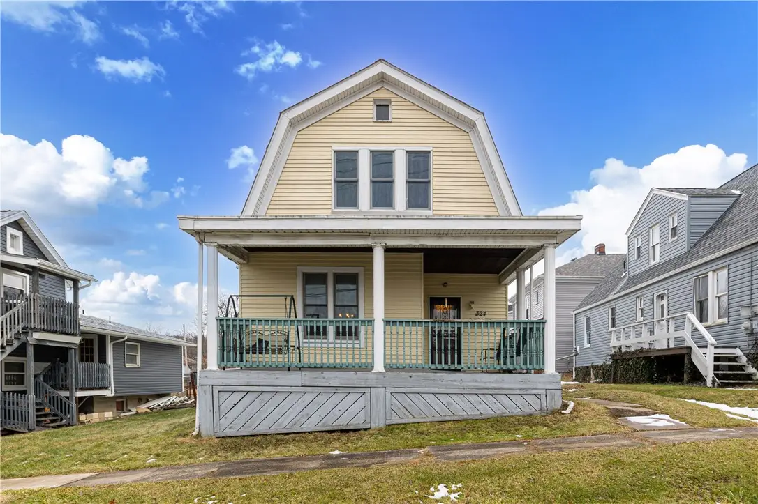 324 Wood St, California, PA 15419 - #1