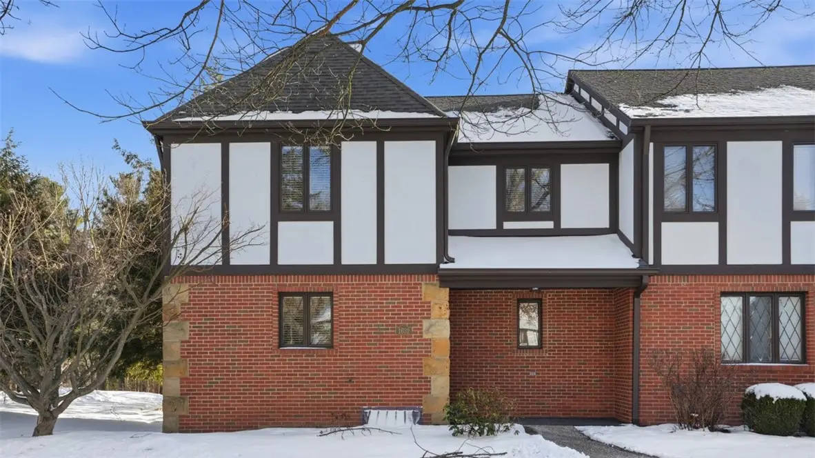 1632 Stone Manion, Franklin Park, PA 15143 - Image #1