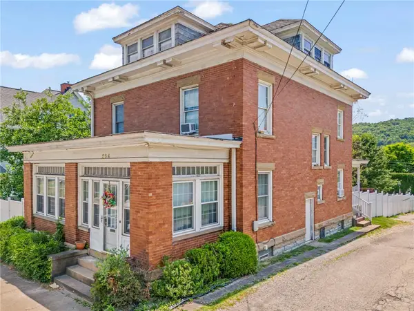 254 E Greene Street, Waynsbrg/Frankln Twp, PA 15370