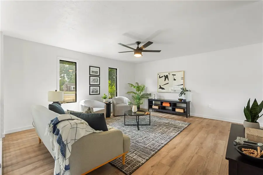 1546 W Ingomar Road, Franklin Park, PA 15237 - Image #3