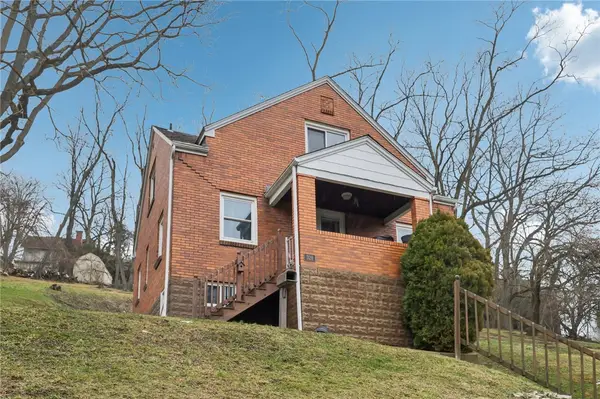 328 Park Dr, Canonsburg, PA 15317