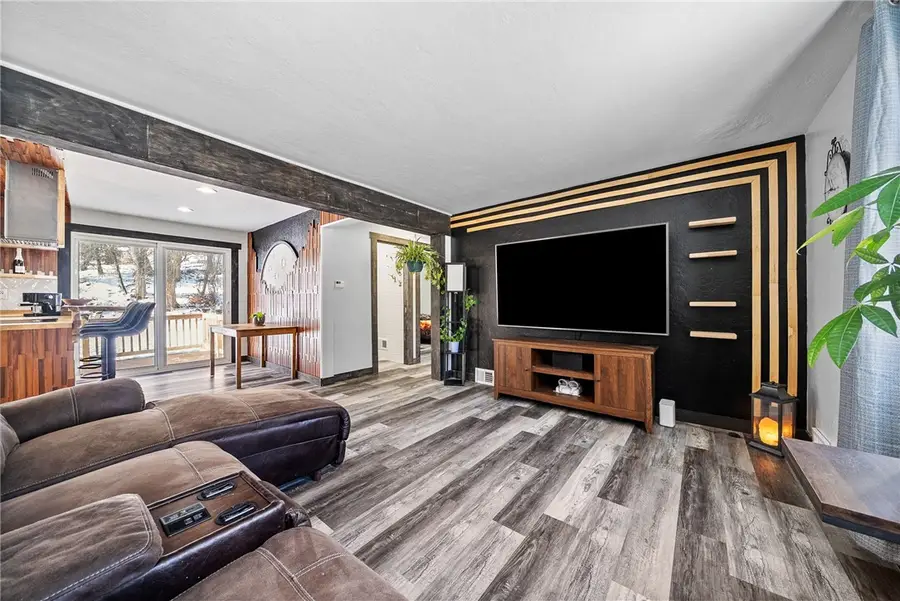 4940 Gardenville Rd, Bethel Park, PA 15236 - Image #2