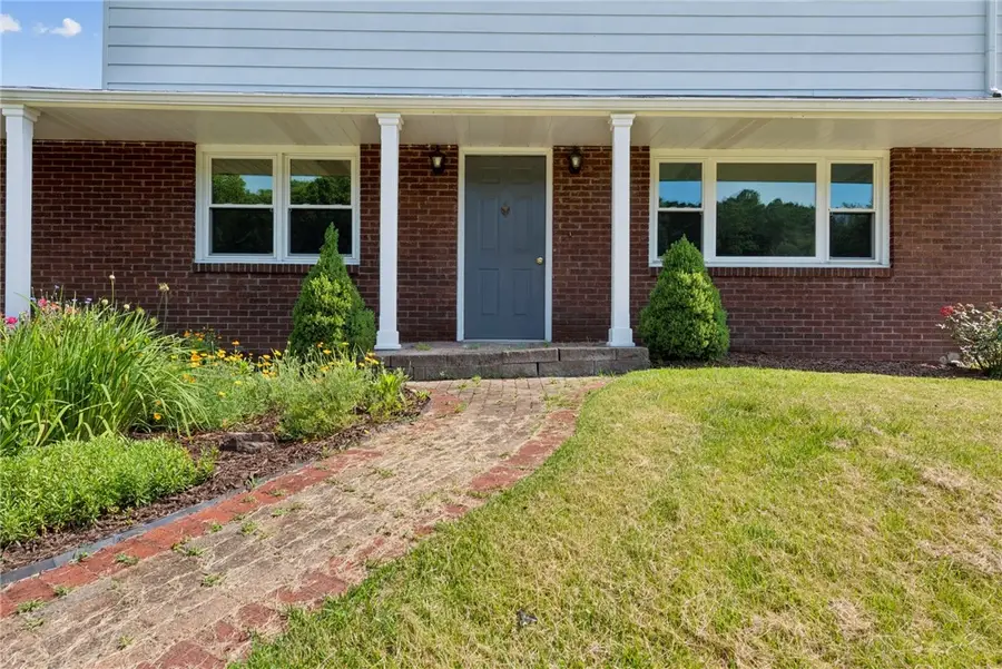 359 Meadow Spring Rd, Unity, PA 15650 - #2