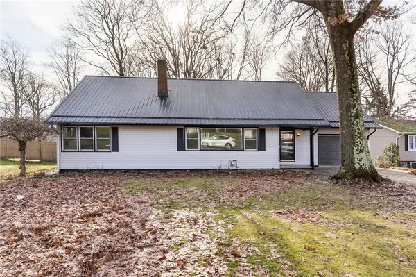 326 Frazier, New Castle, PA 16105