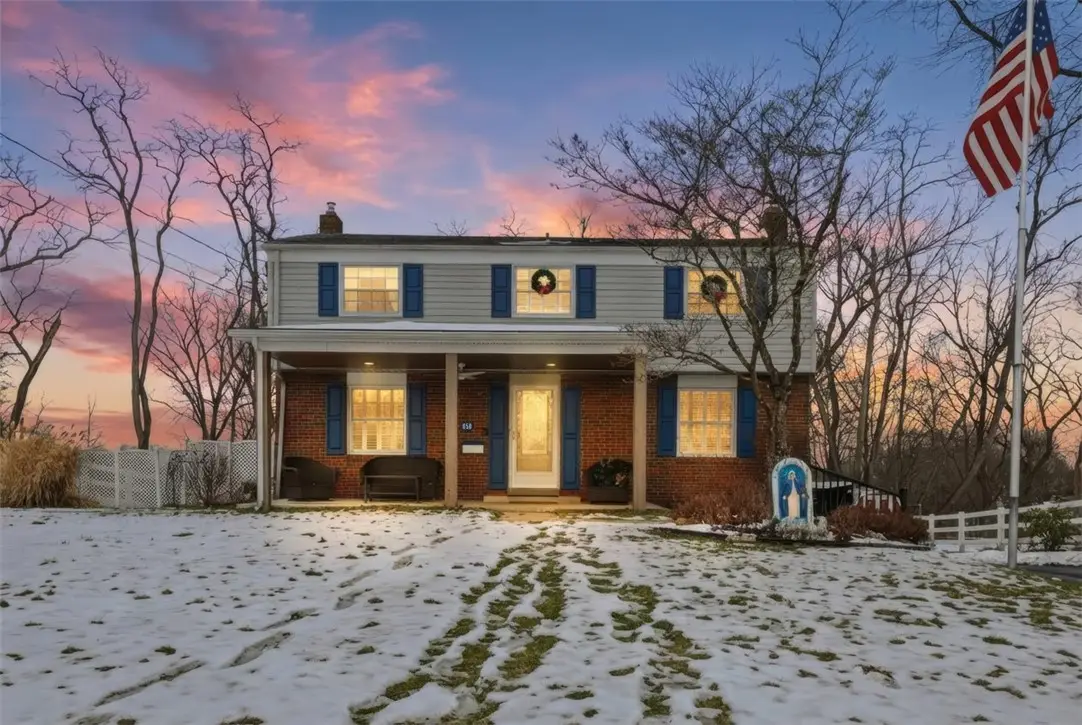 650 Galway Dr, Bethel Park, PA 15102 - Image #1