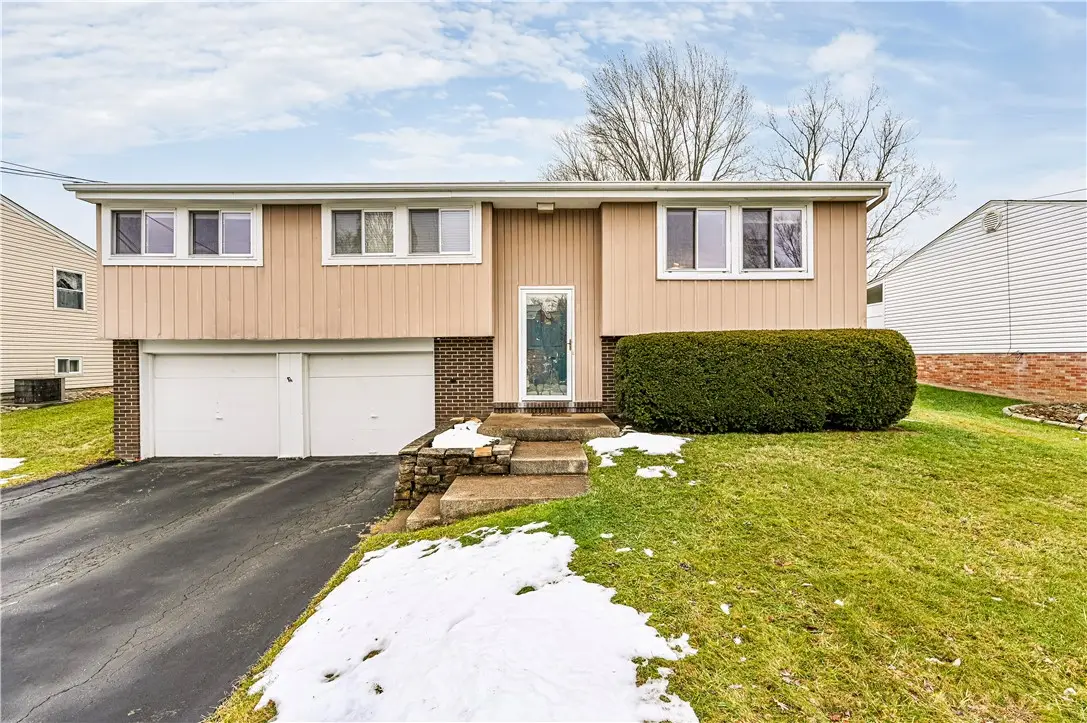23 Seneca Drive, Hempfield, PA 15601 - Image #1
