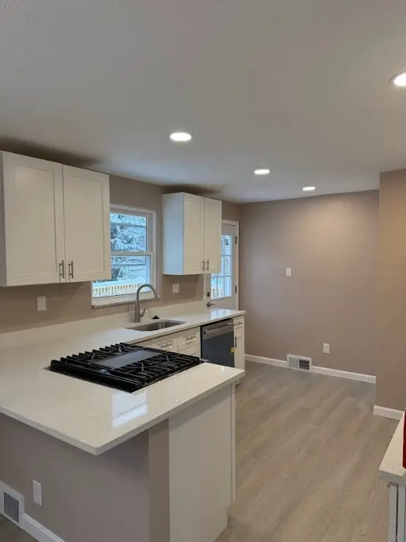 148 Audrey Dr, Pleasant Hills, PA 15236 - Image #3