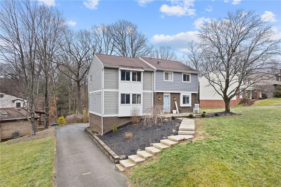 1486 Greendale Dr, Plum, PA 15239 - Image #2