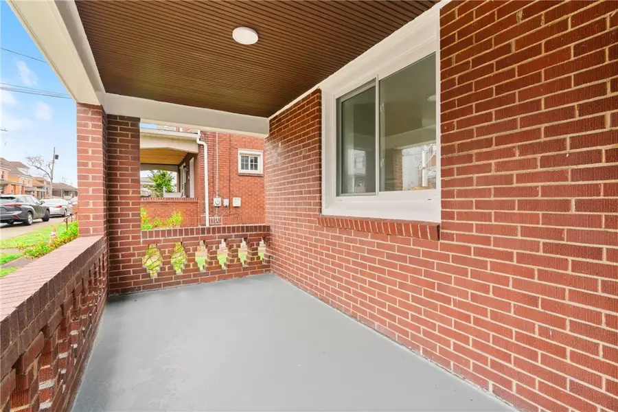 2441 Dewey St, Munhall, PA 15120 - Image #2