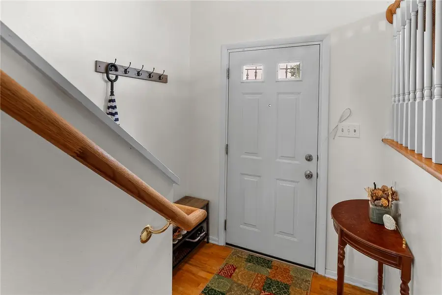 7672 Steubenville Pike, North Fayette, PA 15071 - Image #2