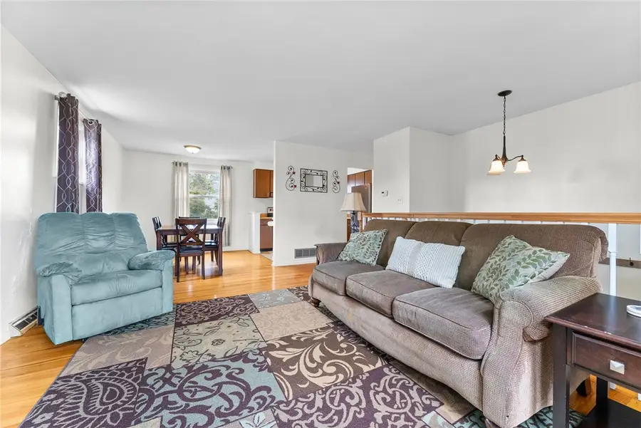 7672 Steubenville Pike, North Fayette, PA 15071 - Image #3