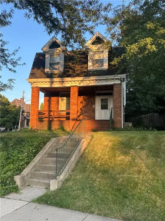 100 Castle Shannon Blvd, Mount Lebanon Township, PA 15228 - #3