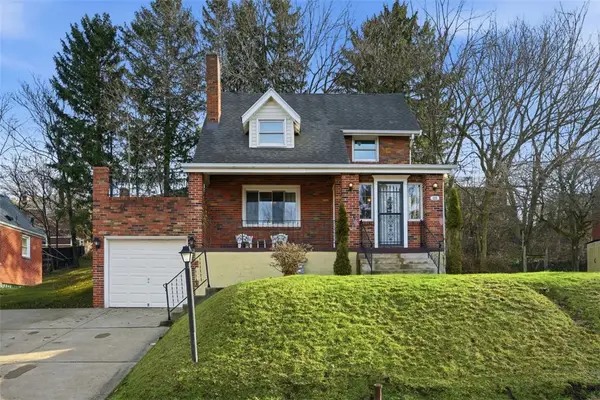 111 Dauntless Dr, Penn Hills, PA 15235