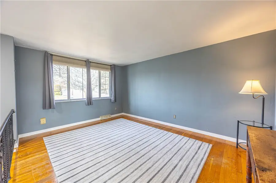 4340 Frederick Dr, Allegheny, PA 15068 - Image #3