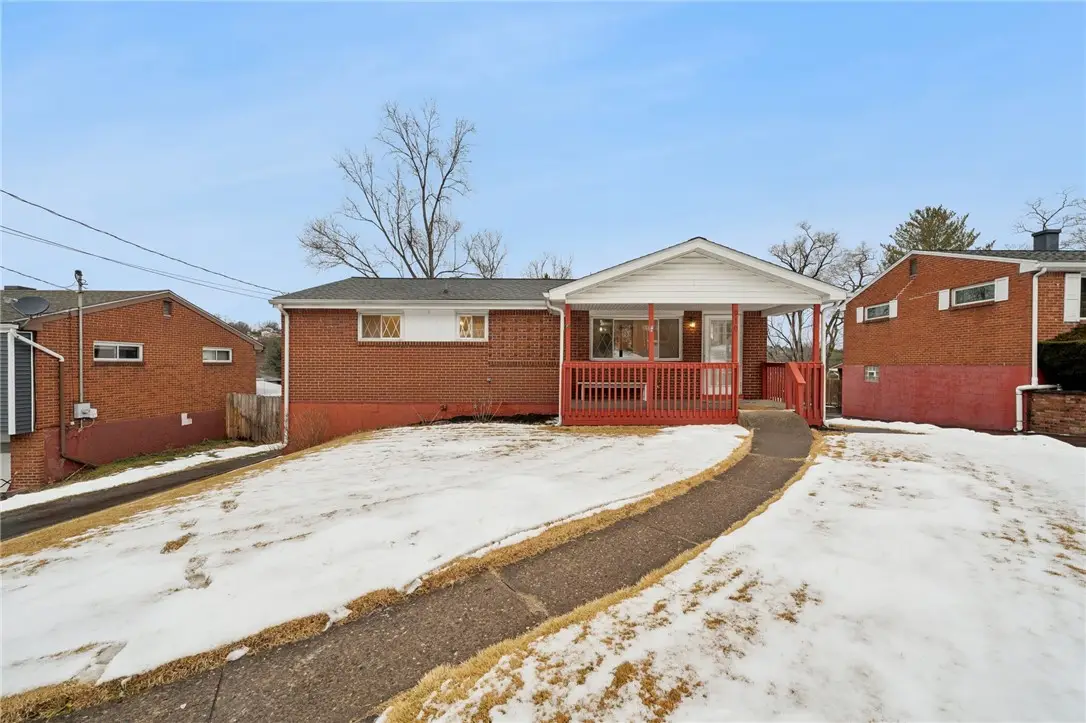 910 Colonial Manor Rd, North Huntingdon, PA 15642 - Image #1