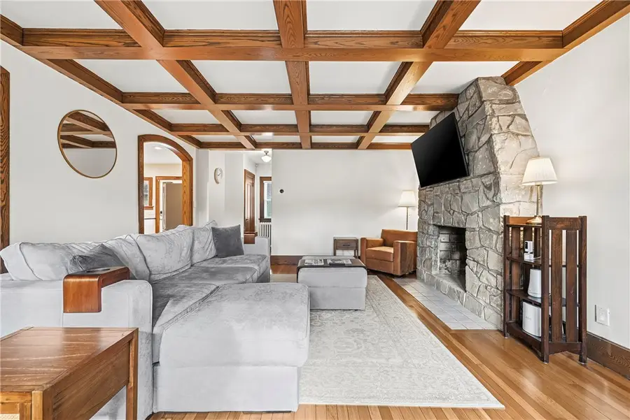 261 Parkway Drive, Mount Lebanon Township, PA 15228 - Image #3