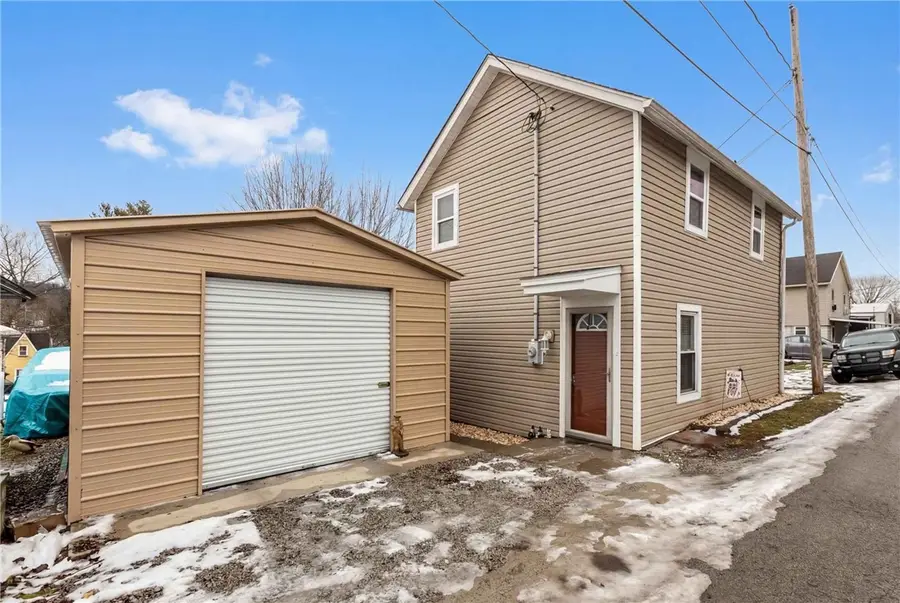 152 N Haft St, Houston, PA 15342 - Image #2