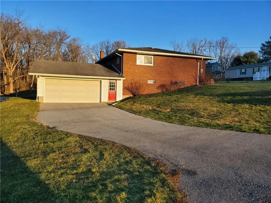 765 Fairview St, Manor, PA 16226 - Image #3