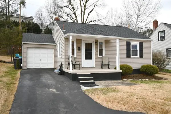 2131 Swallow Hill Rd, Scott Twp, PA 15220