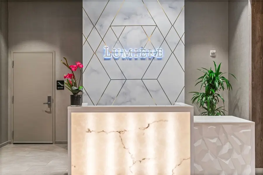 350 Oliver #1103, Pittsburgh, PA 15222 - Image #2