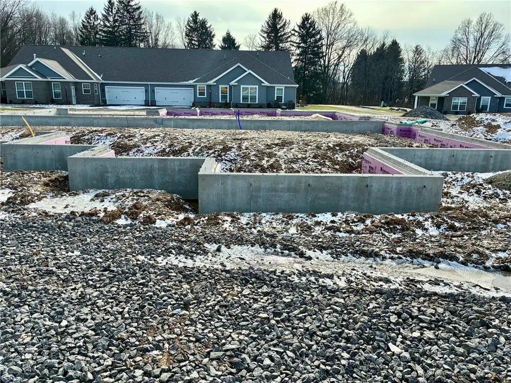 138 Independence Drive #105C, Northampton Township, PA 16023 - Image #1