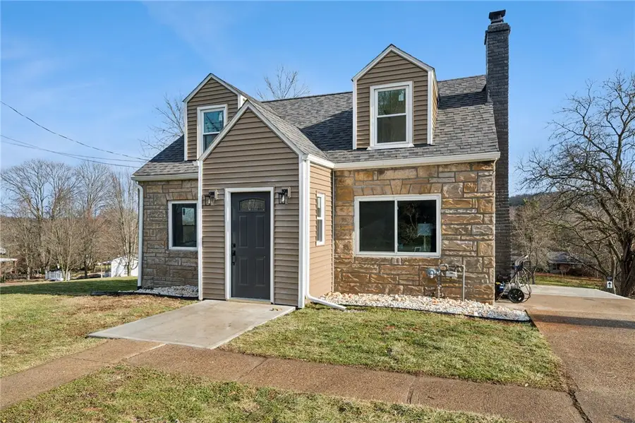 3230 Brodhead Rd, Center, PA 15001 - Image #2