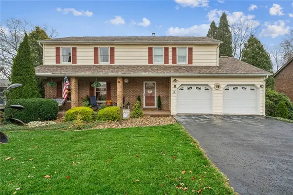 4 Dartmouth Dr, Hempfield Twp, PA 15601