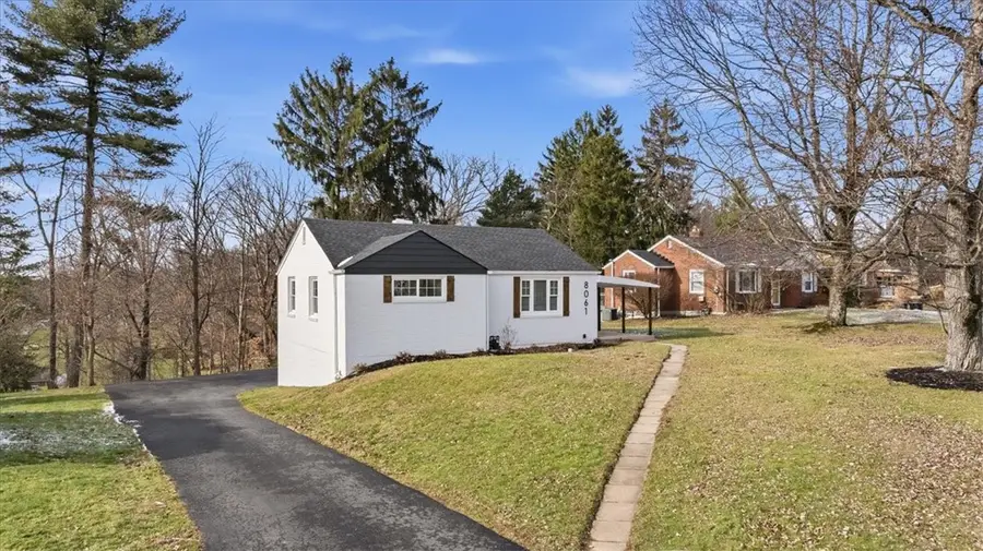 8061 Lindisfarne Dr, McCandless, PA 15237 - Image #3