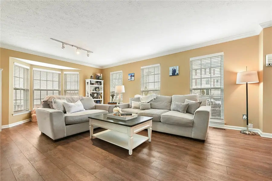 6328 Oyster Bay Ct, South Fayette, PA 15017 - Image #2