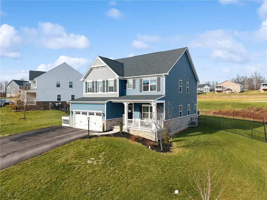 1063 Wedgewood Dr, Penn Township, PA 15644 - Image #3