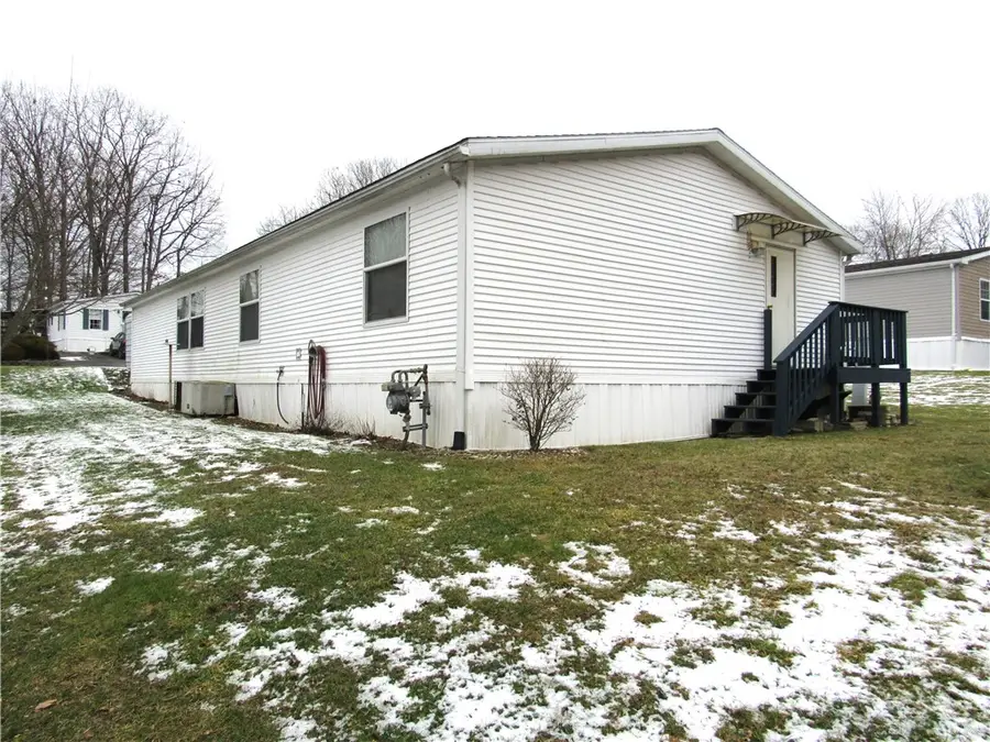 719 Joy Ln, Unionville, PA 16001 - Image #3