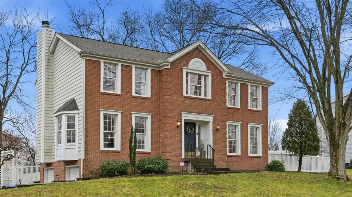 402 Lundy Ct, Cranberry Township, PA 16066 - Image #1