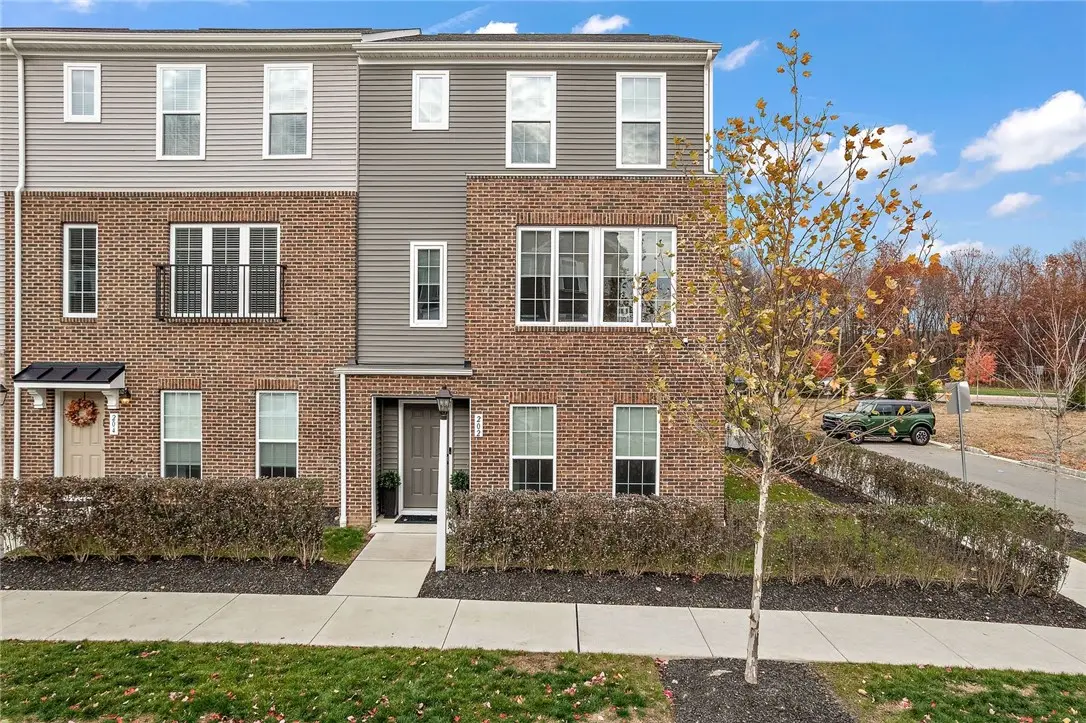 202 Gress Road, Cranberry Township, PA 16066 - Image #1