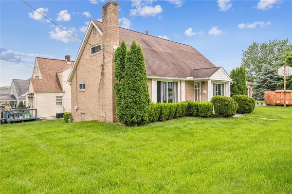 805 Willow Street, Irwin, PA 15642