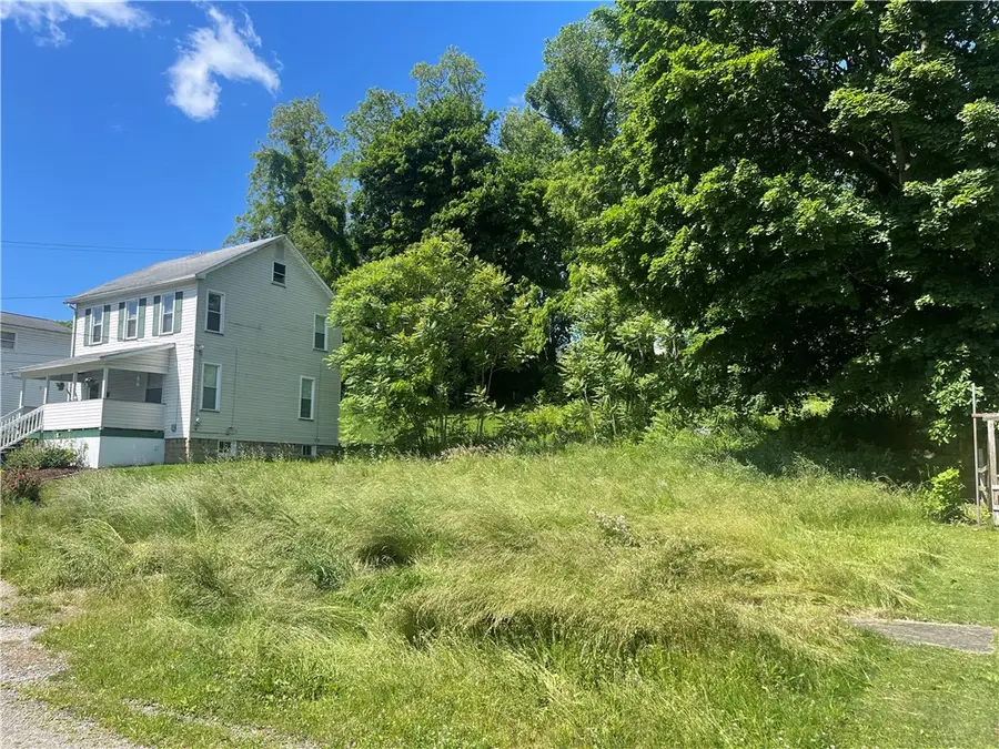 137 N Otter St, Mercer, PA 16137 - Image #2