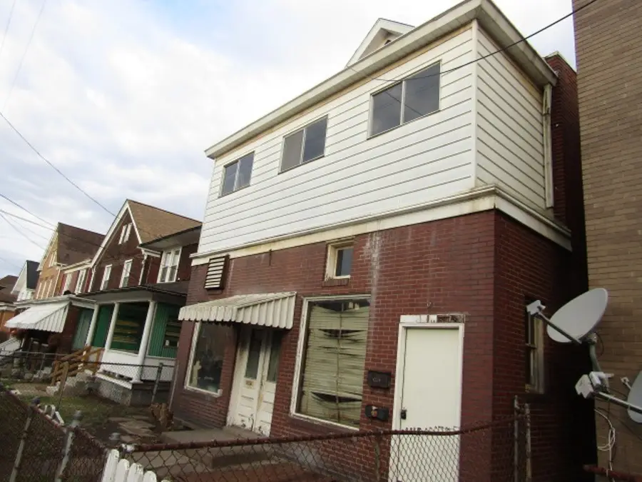 1111 Maple Ave, Turtle Creek, PA 15145 - Image #3