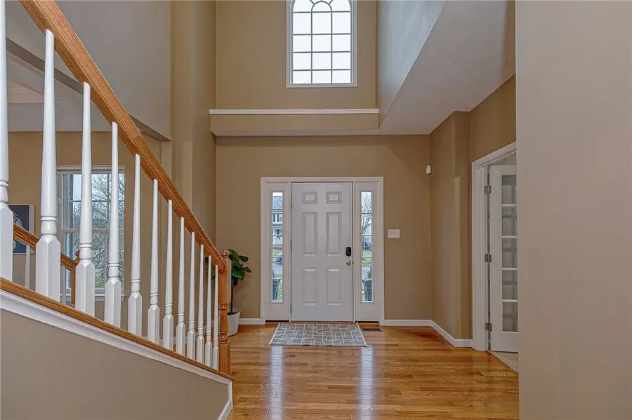 201 Cobblestone Drive, Pittsburgh, PA 15237 - Image #3