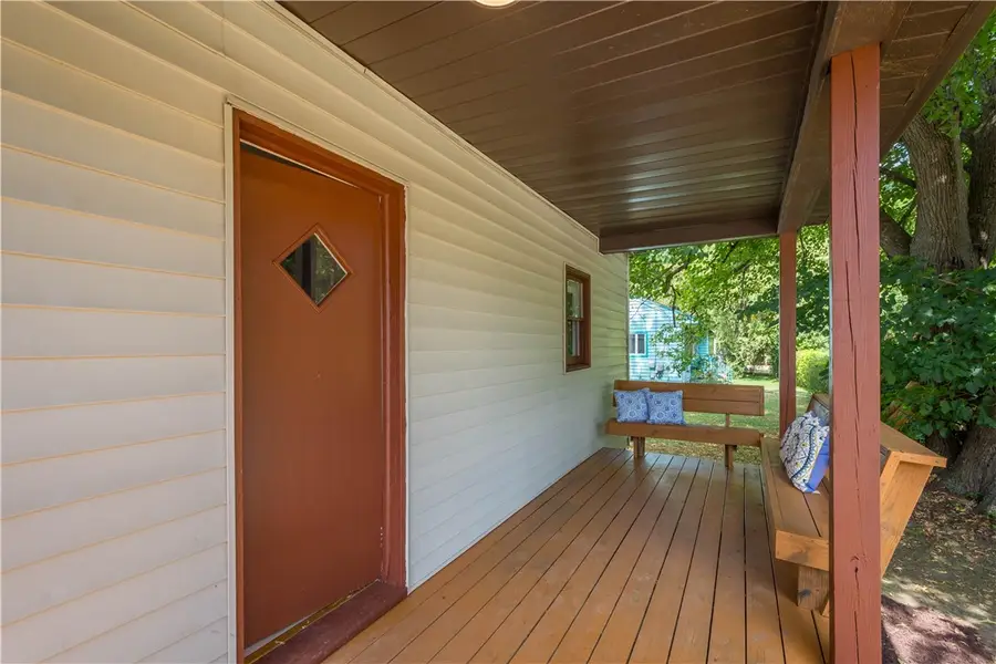 133 Eckert St, Leet, PA 15003 - Image #2