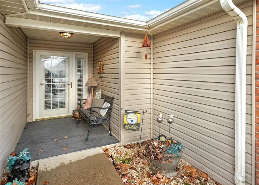 6 Medinah Ct, Hempfield, PA 15601 - Image #3