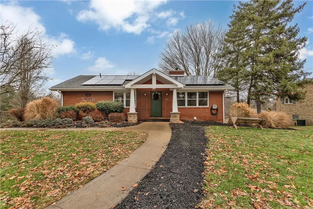 138 Sunset Ln, Center, PA 15001 - Image #1