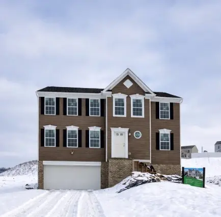 447 Hawthorn Hill Dr, Canonsburg, PA 15317 - Image #1