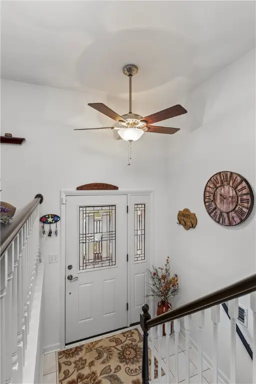 3040 Greenridge Drive, Verona, PA 15147 - Image #2