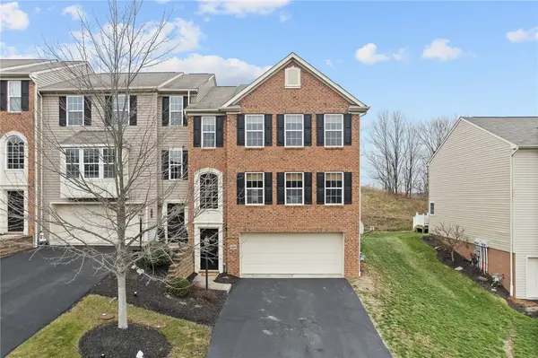 246 Maple Ridge Dr, Canonsburg, PA 15317