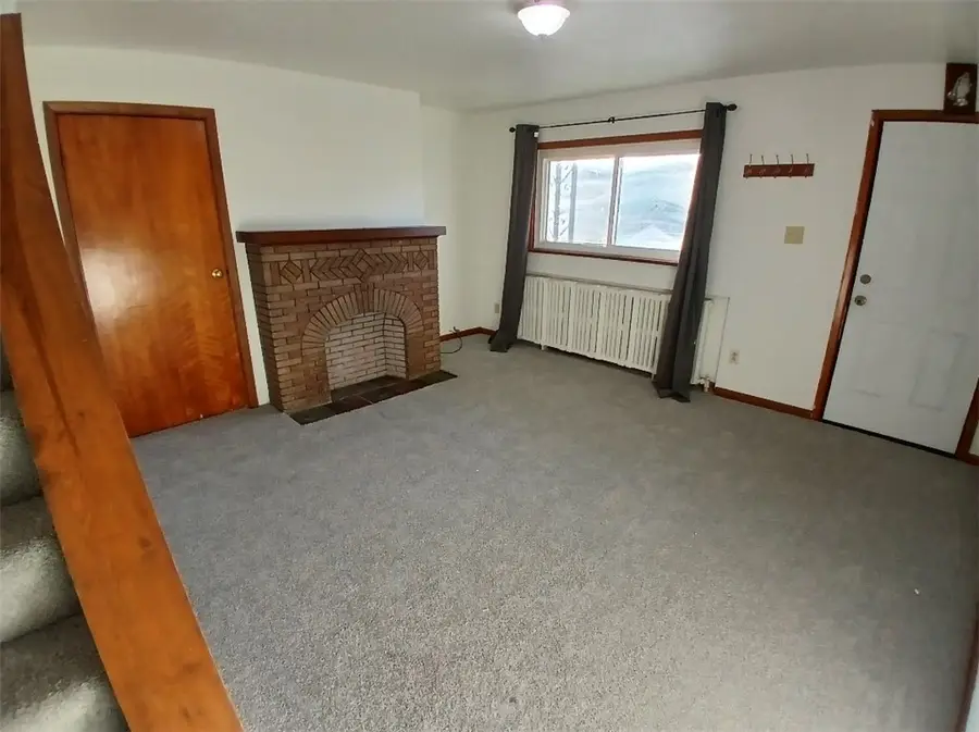 231 Rinne St, Pittsburgh, PA 15210 - Image #3