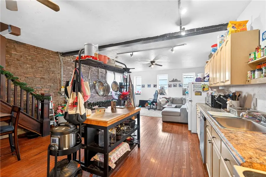 143 Pius, Pittsburgh, PA 15203 - Image #3