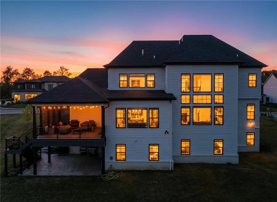 2004 Caymus Ct, Marshall, PA 15005 - Image #2