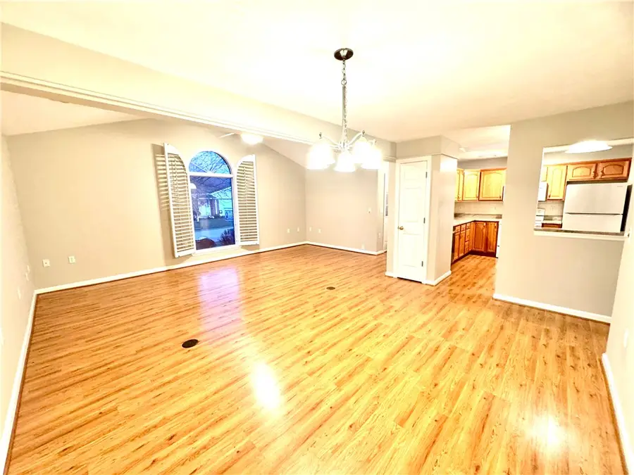 1512 Timothy Drive, Loyalhanna, PA 15650 - Image #3