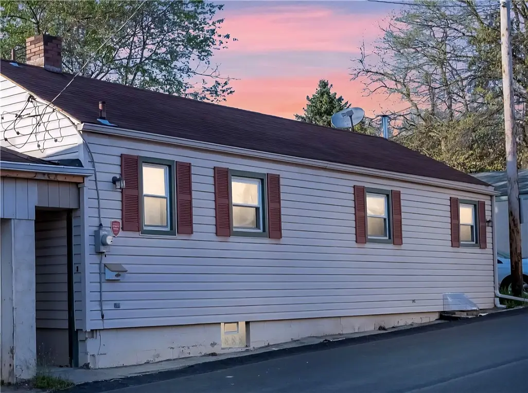 741 Bucyrus Str, Pittsburgh, PA 15220 - Image #1